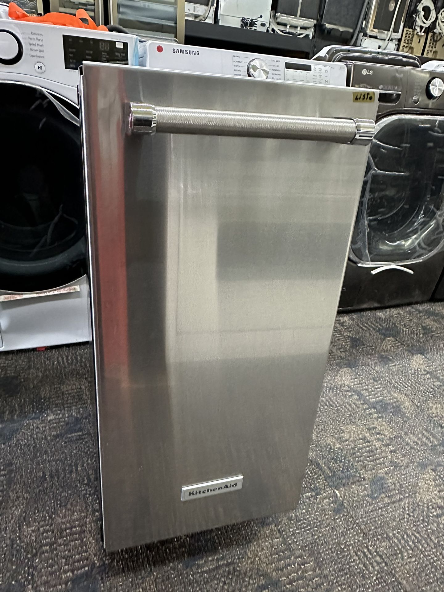 Kitchenaid Undercounter ice maker stainless steel used excellent no