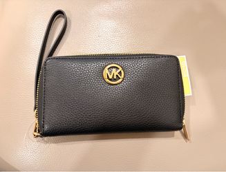 Michael Kors Black Leather Wristlet Wallet