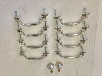10 Silver Tone Drawer/ Cabinet  Drop Bail Pull Handles + Knobs Polished Crome Hardware 4” Center Preowned
