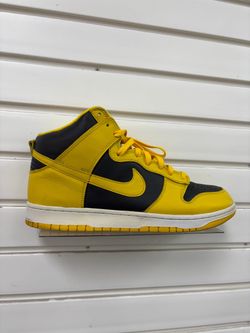 Nike Dunk High Black Yellow Sneakers