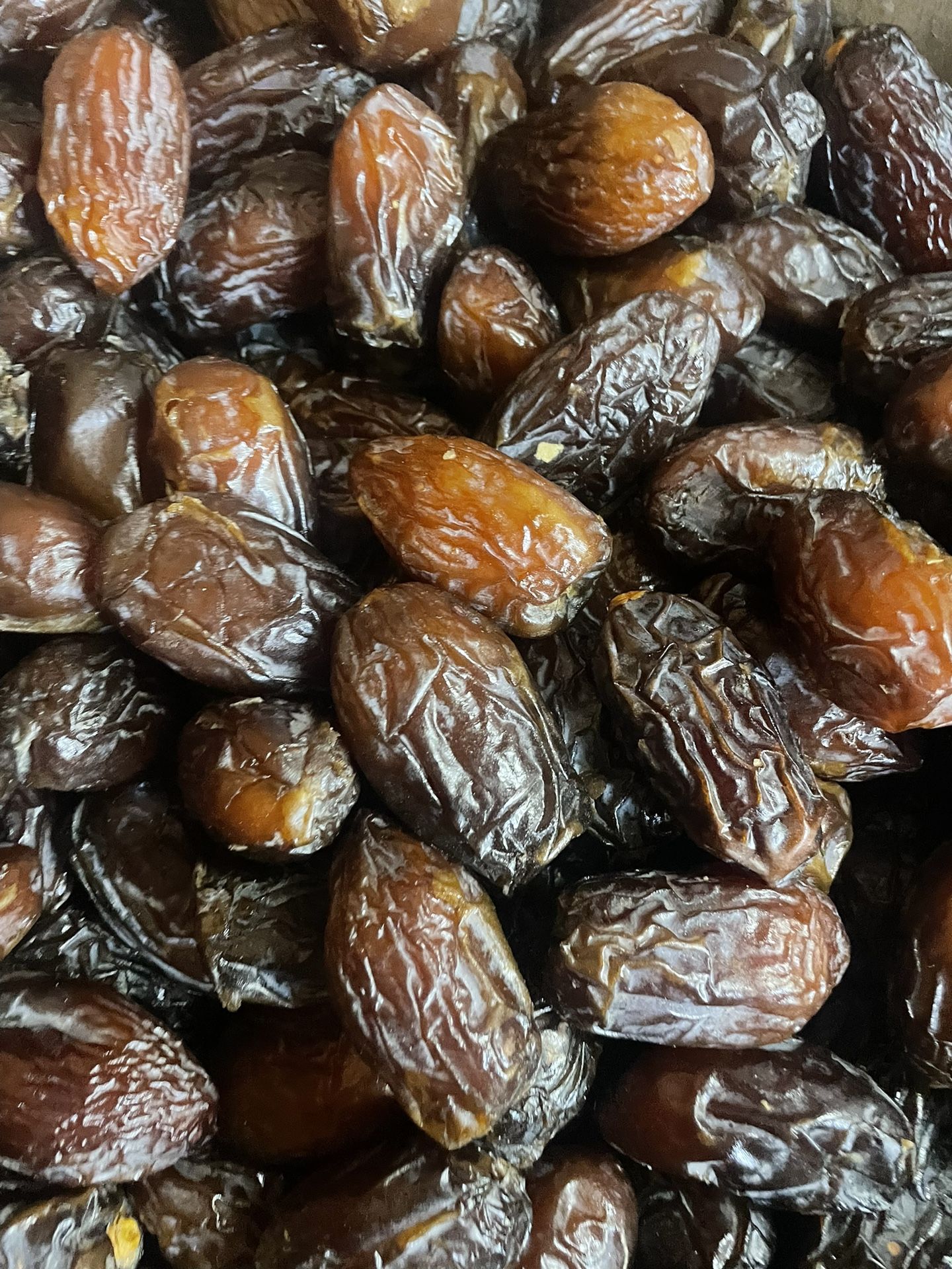 Fresh Medjool Dates