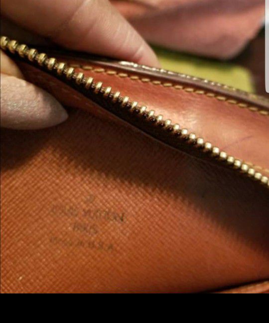 Discontinued authentic Louis vuitton drouot bag for Sale in Santa