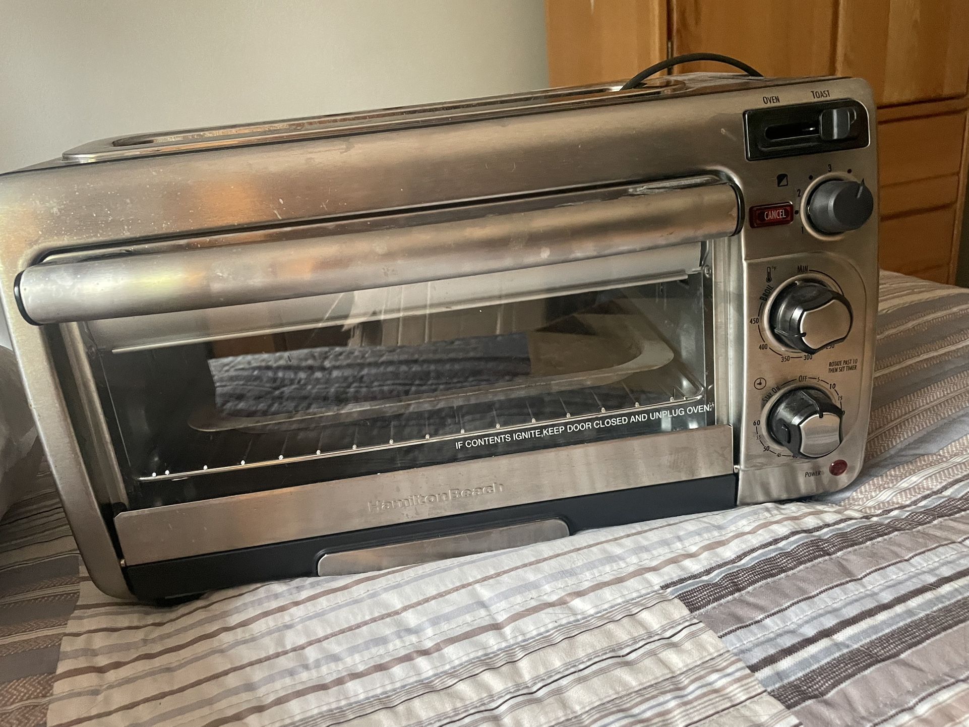 Hamilton Beach 2 In 1 Toaster Oven