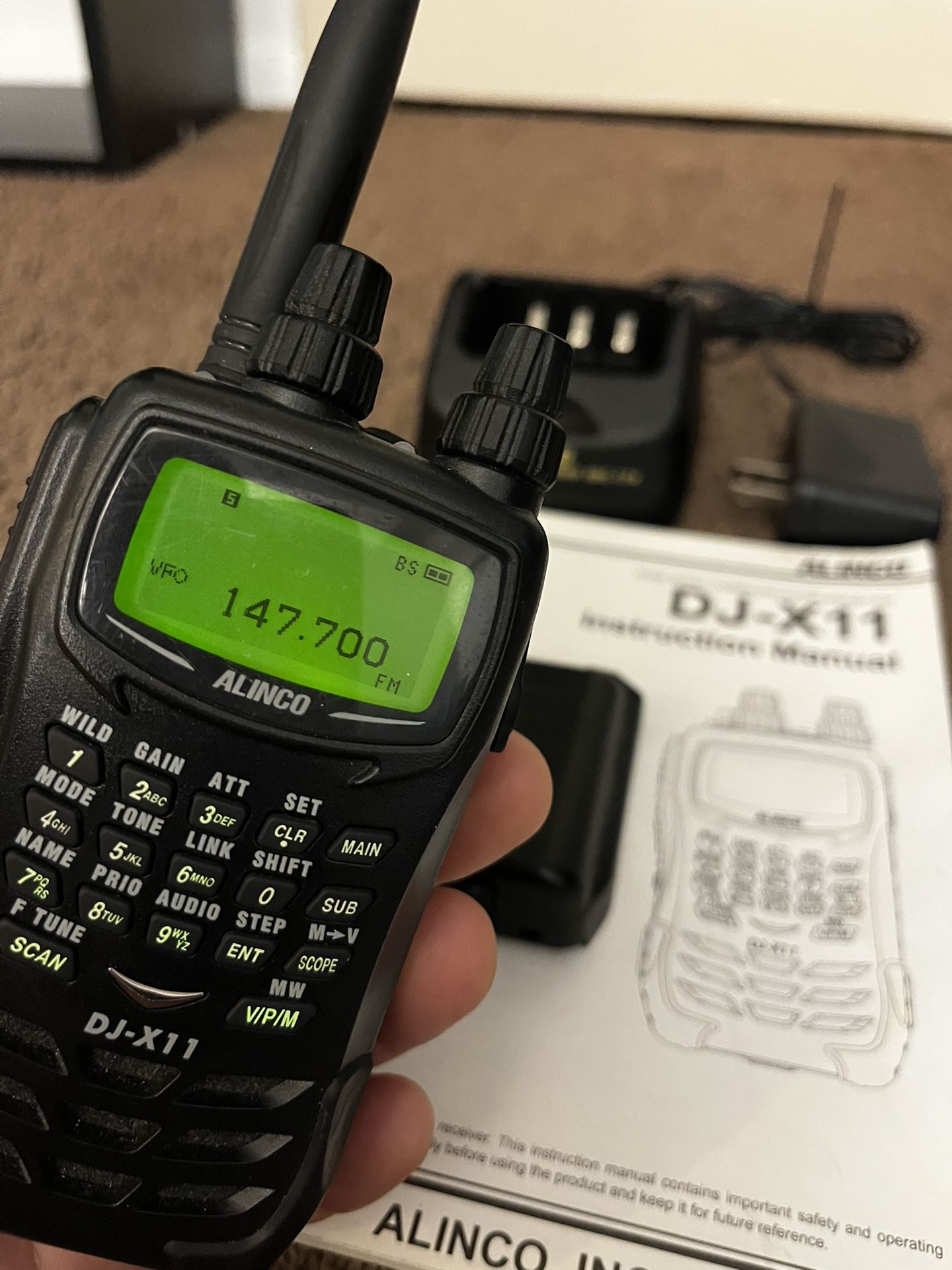 ALINCO DJ X 11 With MOBILE VHF UHF ANTENNA