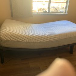Casper Twin XL Adjustable Bed
