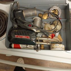 Weller Sodering Gun And Accessories 