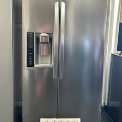 Lg Side By Side Refrigerator 