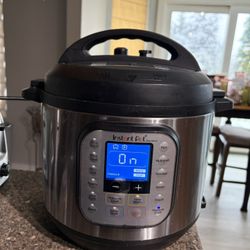 Instant Pot In Working Condition 