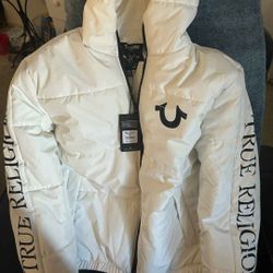 TRUE RELIGION PUFFER 