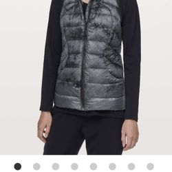 Lululemon Pack It Down Vest