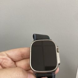 Apple Watch Ultra 2 Cellular 
