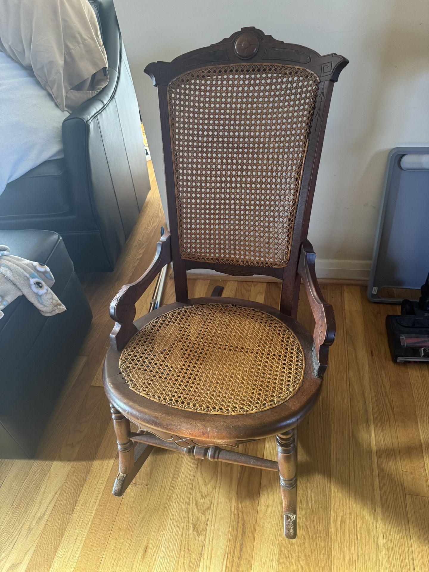 Wooden Antique Rocking Chair