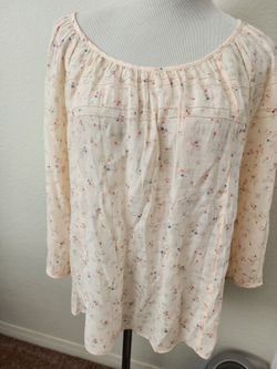 Lauren Conrad blouse