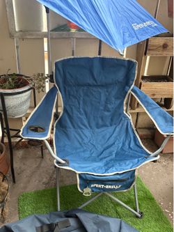 Foldable chair with umbrella and carrying bag