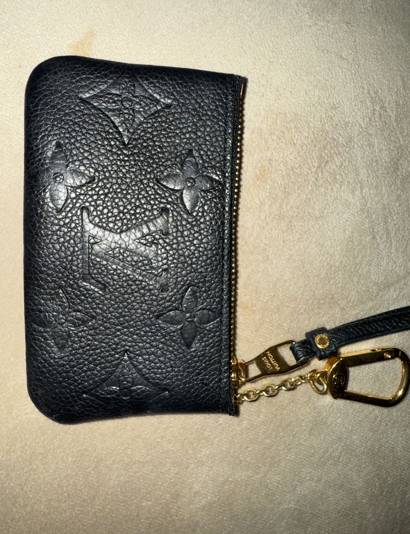 Multiple LV Items For Sale. Authentic And Has Proof 