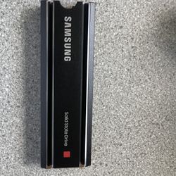 Samsung SSD For PS5 1TB - Extra Storage For PS5