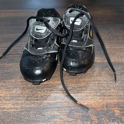 Boy Cleats 11C