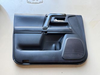 Toyota 4 Runner Drivers Side Door Panel