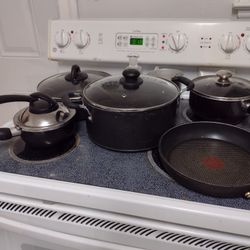 9-Piece Black T-Fall Cookware Set