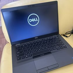 Laptop Dell128 GB