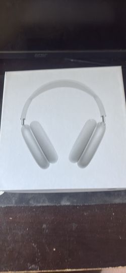 Gen 2 Headphone Max (HAVE EXTRA NEED GONE BEST OFFER TAKES)
