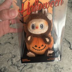 HALLOWEEN PUMPKIN LABUBU