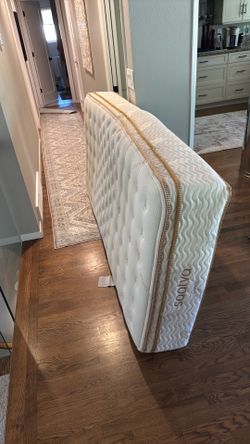 Saatva Twin XL mattress