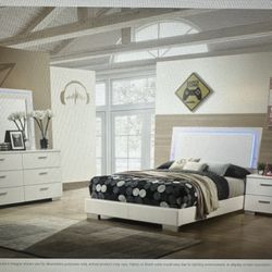 Queen Bed Set 4 Pcs Starting At $ 799