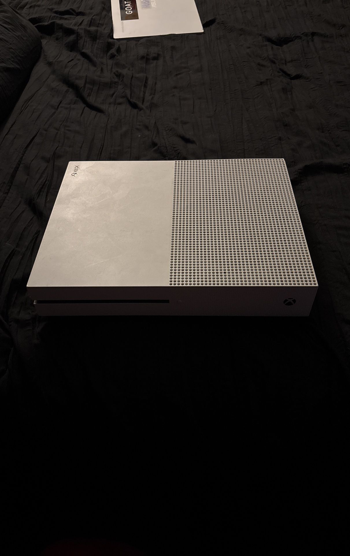 Xbox 1 S white