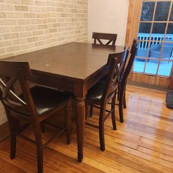 Counter Height Dining Table And 4 Chairs