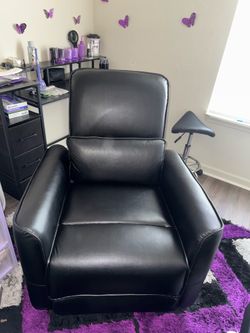 Lash Room Set Up
