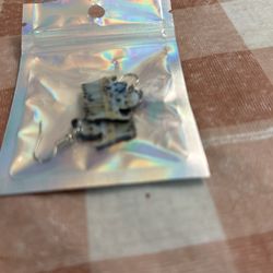  $6 New Fog Earrings In Pouch