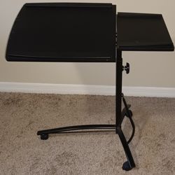 Adjustable Computer/Laptop Portable Desk With Wheels