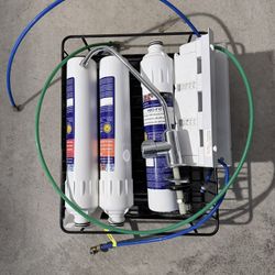 Pure H20 under-counter water filtration systems