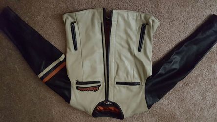 Women's large Harley Davidson leather jacket