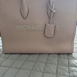 Michael Kors Medium Tote