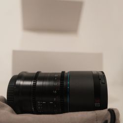 Sirui 35mm Anamorphic lens