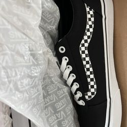 Brand new in box men’s size 10 vans never worn