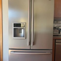 LG Refrigerator 