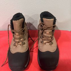 All In Motion  Boots Waterproof  Size 10
