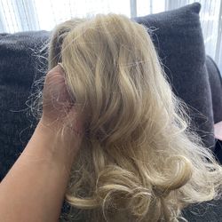 Blonde Wing