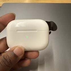 Apple AirPod’s Pro 2