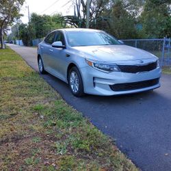 2018 Kia Optima- FOR SALE