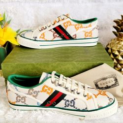 Gucci sneakers