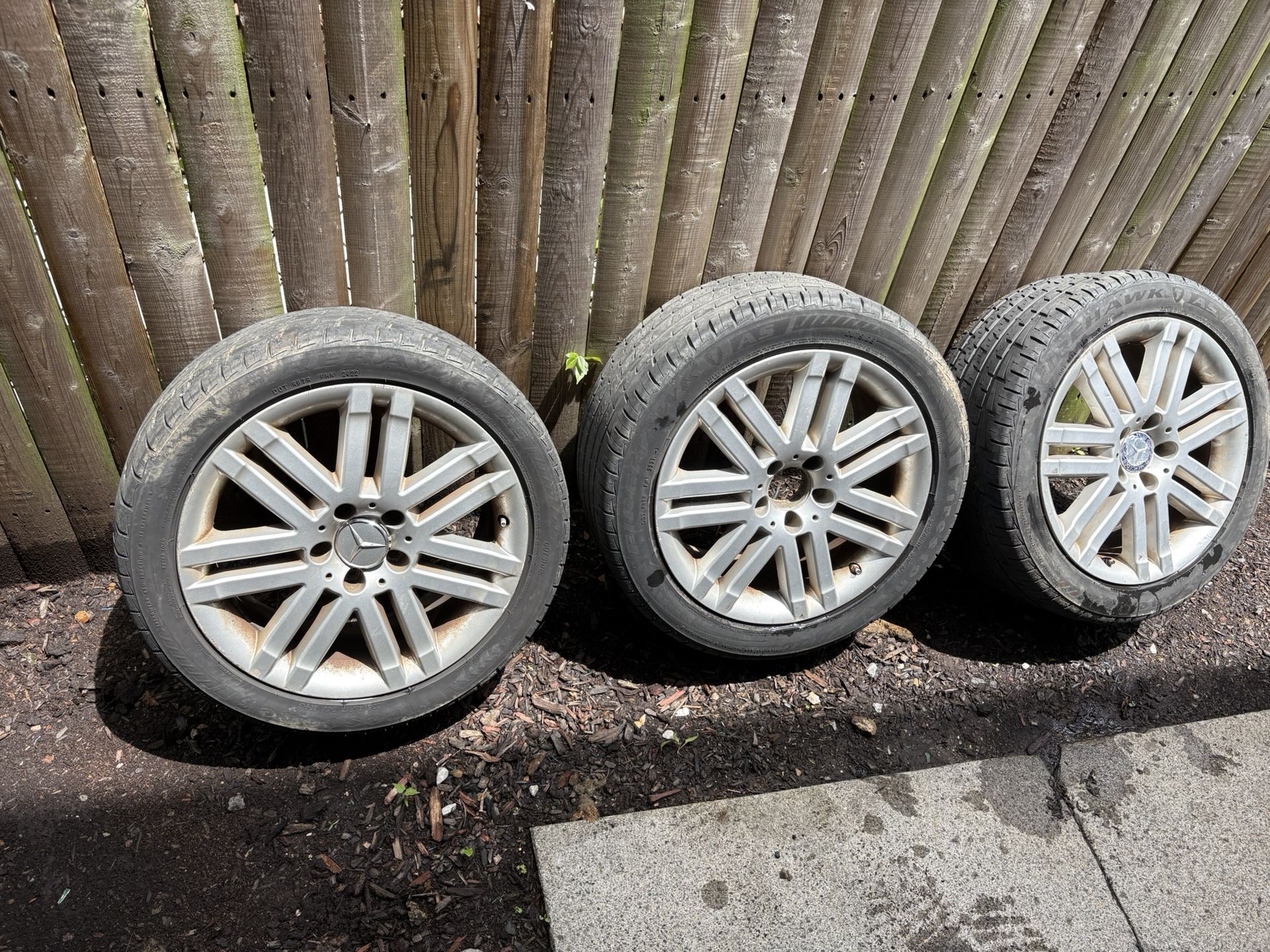 Mercedes Tires