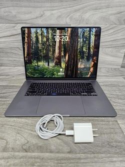 MacBook Air 15" M2 (2023) 8GB RAM 256GB SSD (A1D027736)