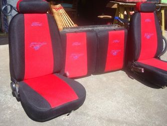 Upholstery (, tapicería )