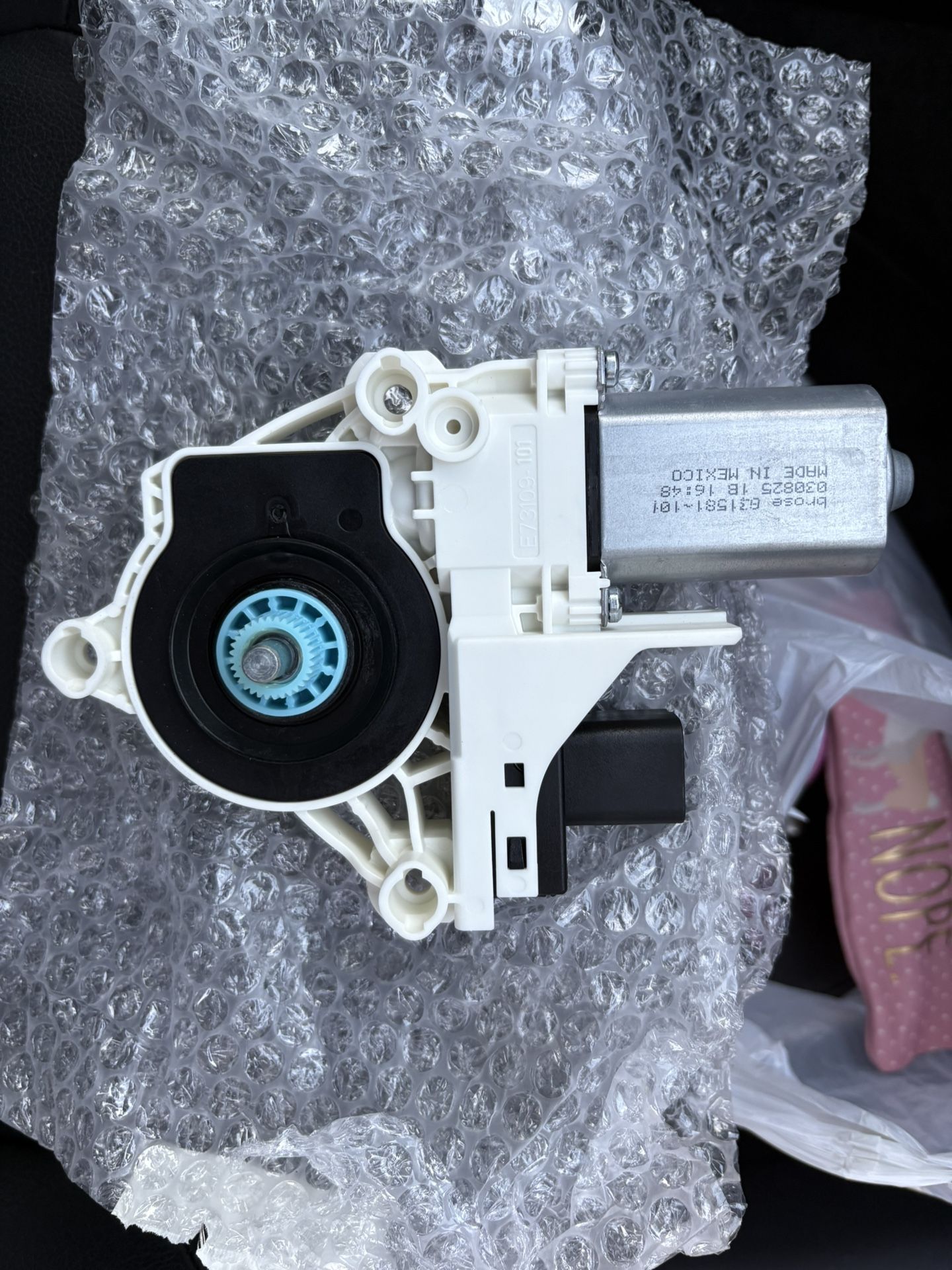 Tesla Model Y Window Regulator Q-Motor OEM