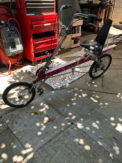Strange bike E