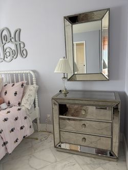 Elegant Mirrored 3 Drawer Dresser With Matching Mirror